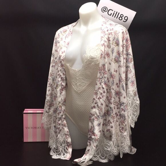 🔥NEW ❤️VICTORIA SECRET Robe(Just the RoBe - Picture 2 of 4